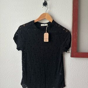 NATURAL LIFE Black Lace Short Sleeve Mock Neck Top